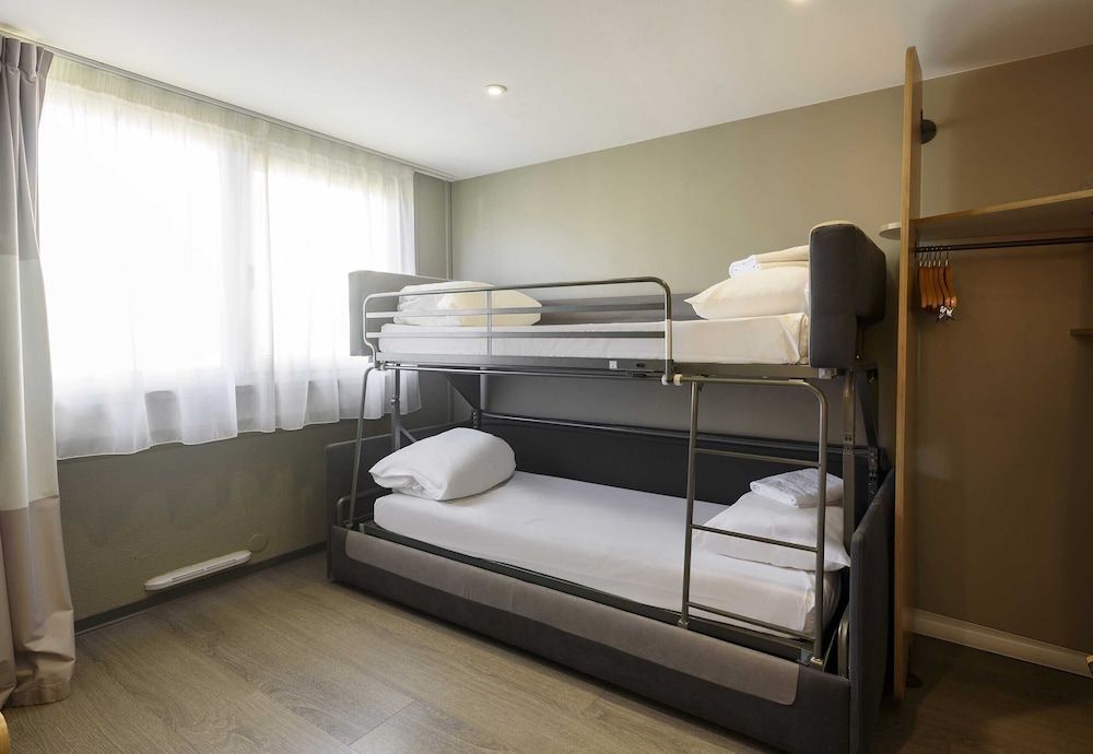 Standard Quadruple Room, Non Smoking