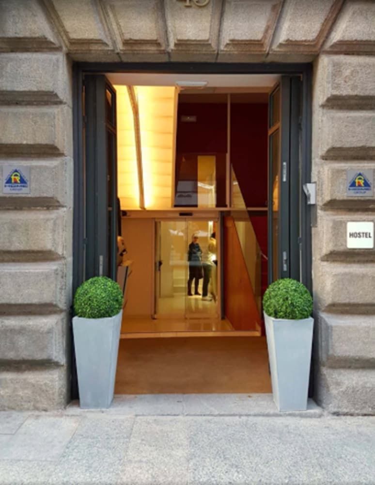 undefined Far Home Atocha 6