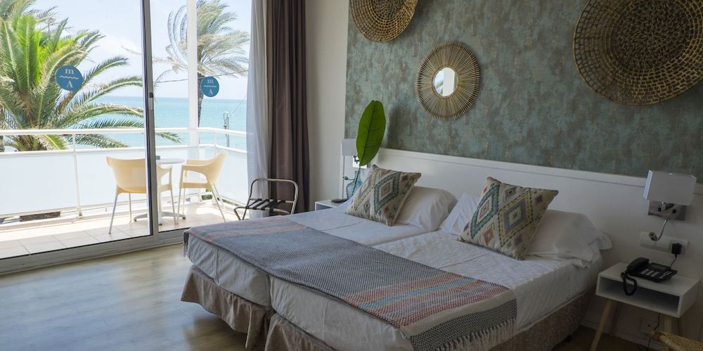 Hotel Subur Maritim Standard Double or Twin Room, Balcony, Sea View 4