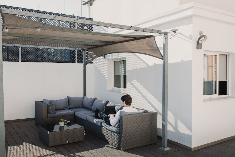 Citizentral Gascons Superior Penthouse, 1 Bedroom, Terrace 8