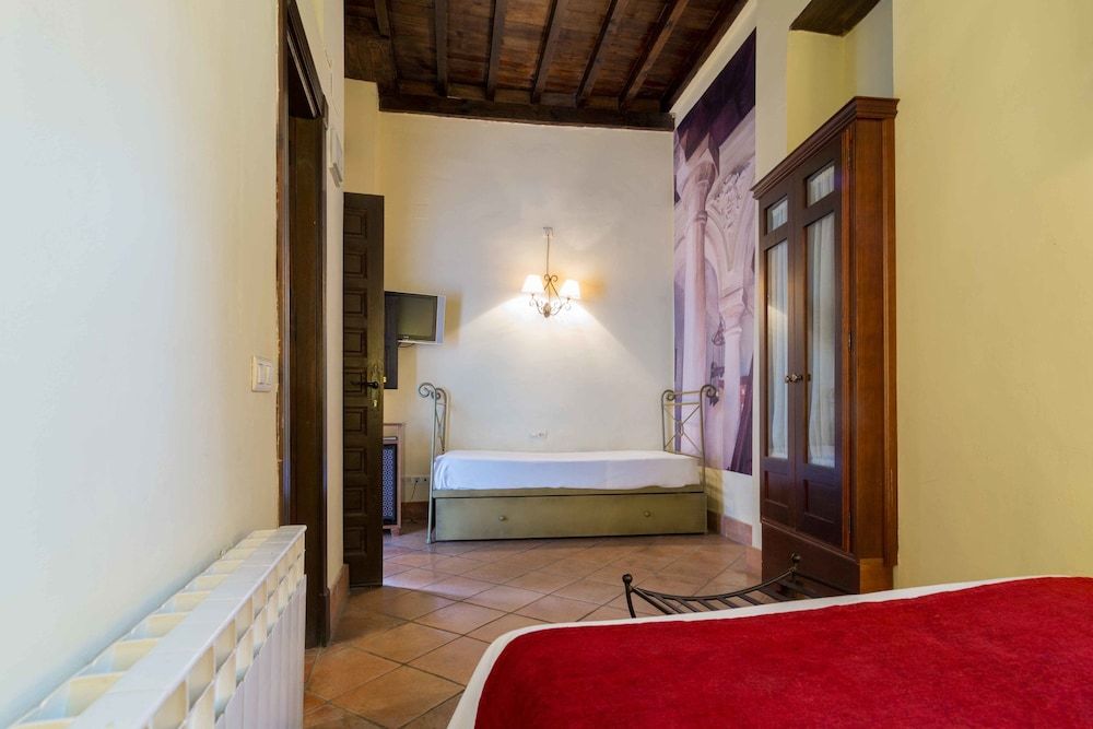 Double Room (with extra bed)