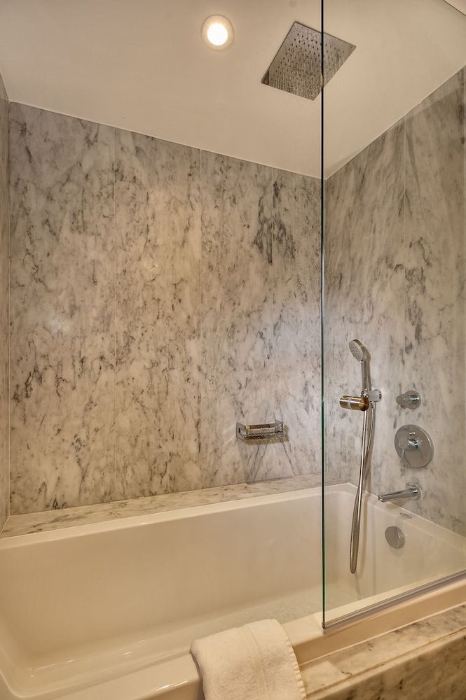 Samaria Hotel Standard Room 5