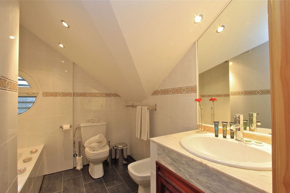 Inside Plaza Sierra Nevada Superior Duplex, 2 Bedrooms (10 Adults) 8