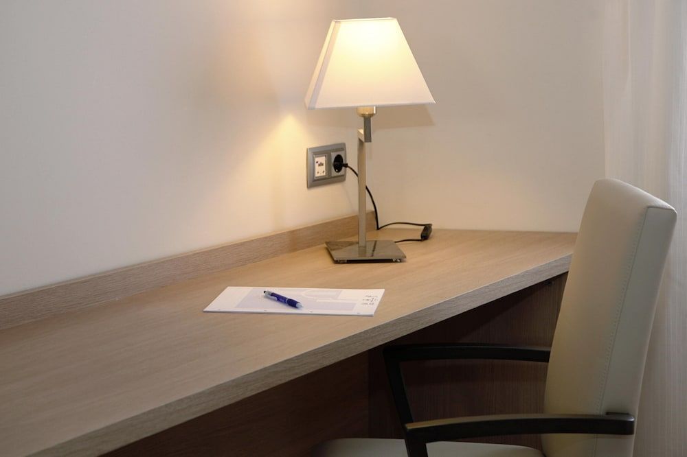 Balneari Termes Victòria Standard Single Room 4