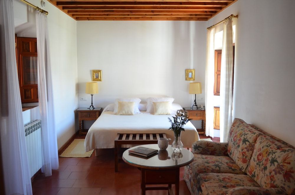 Family Double or Twin Room, Courtyard View