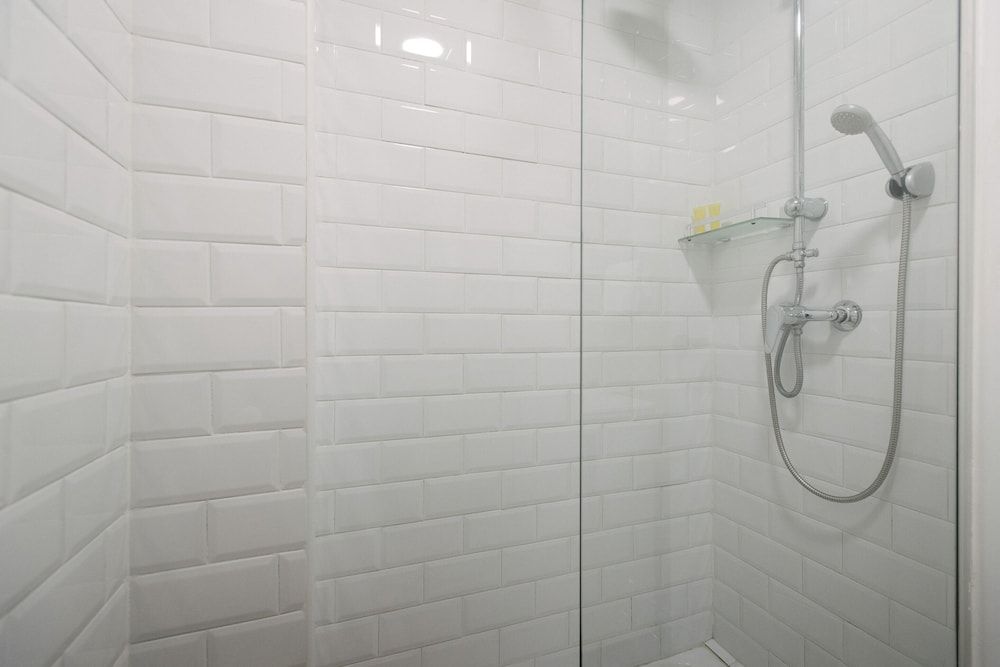 The Boutike Guesthouse - Hostel Standard Double Room 11