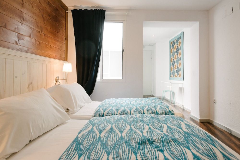 The Boutike Guesthouse - Hostel Standard Double Room 5