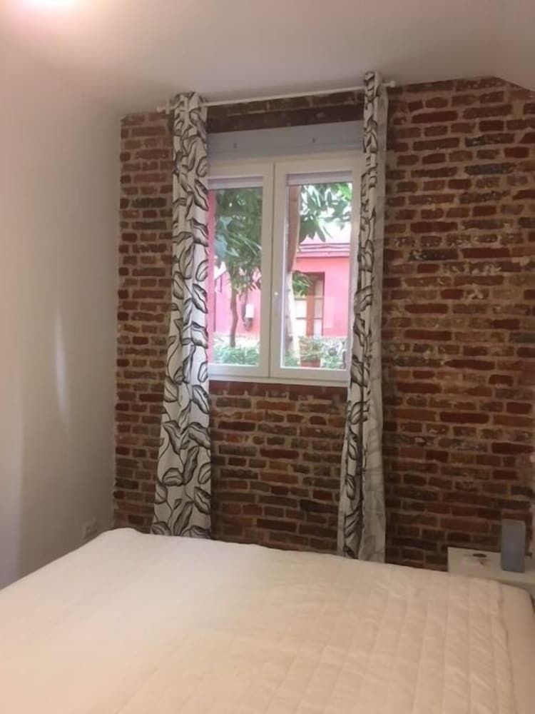 Hostal Pizarro Apartment, 2 Bedrooms, Garden View (Exterior 4/5 pax) 8