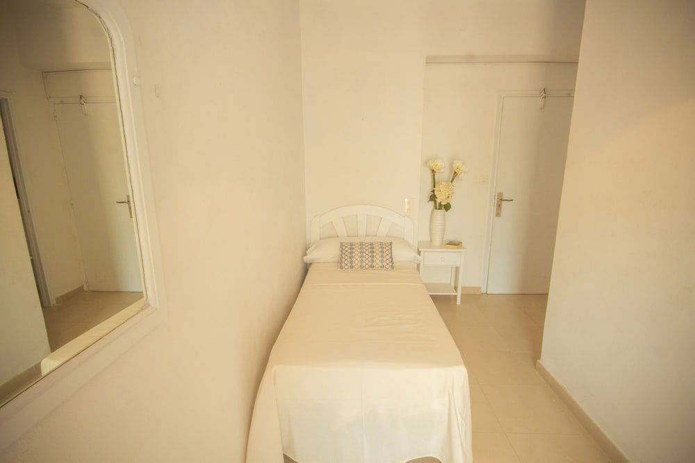 Hostal Sunset Ibiza Single Room 6