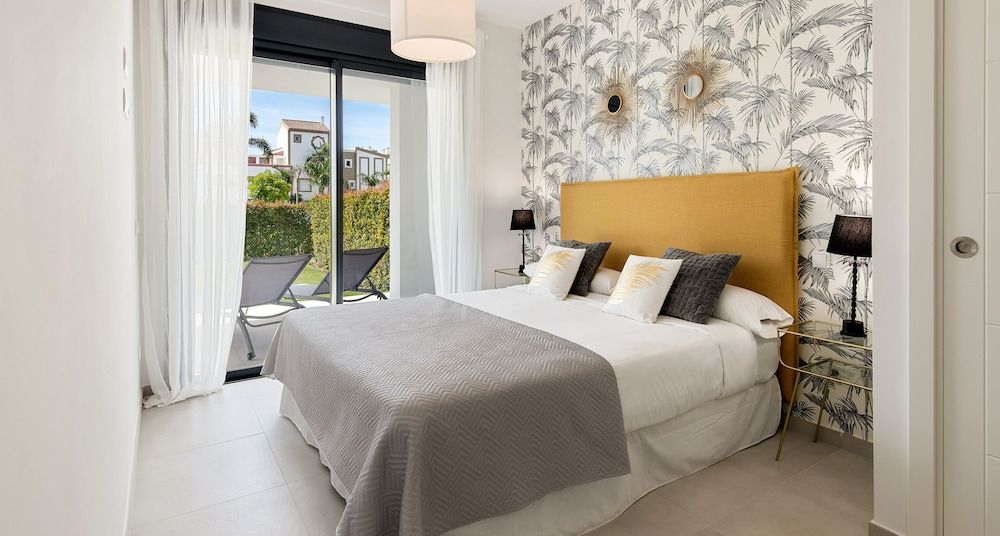 Apartamento, 2 habitaciones, terraza o jardn (Modern Collection)