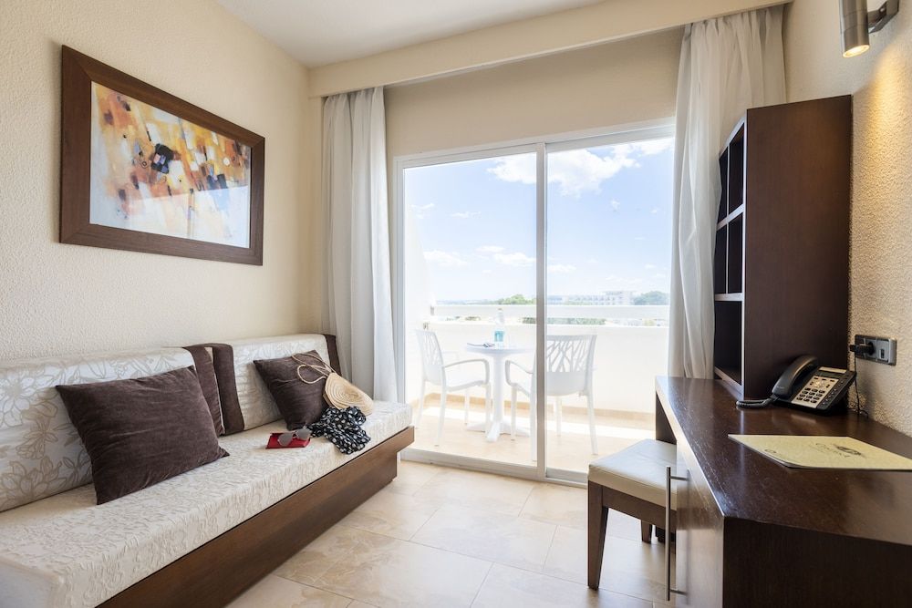 Double Room, Balcony, Partial Sea View