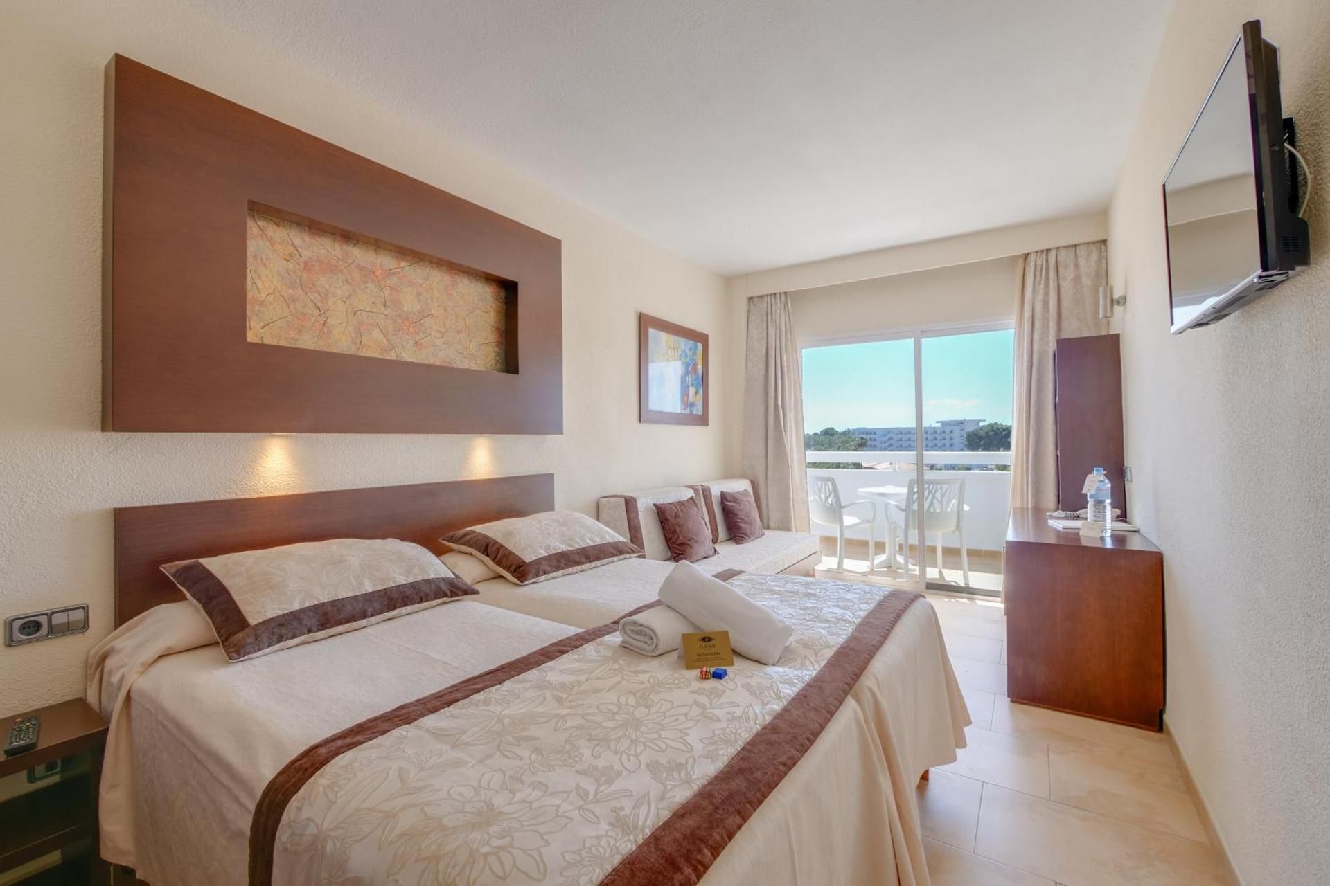 Double Room with Side Sea View (2 Adults + 1 Child)