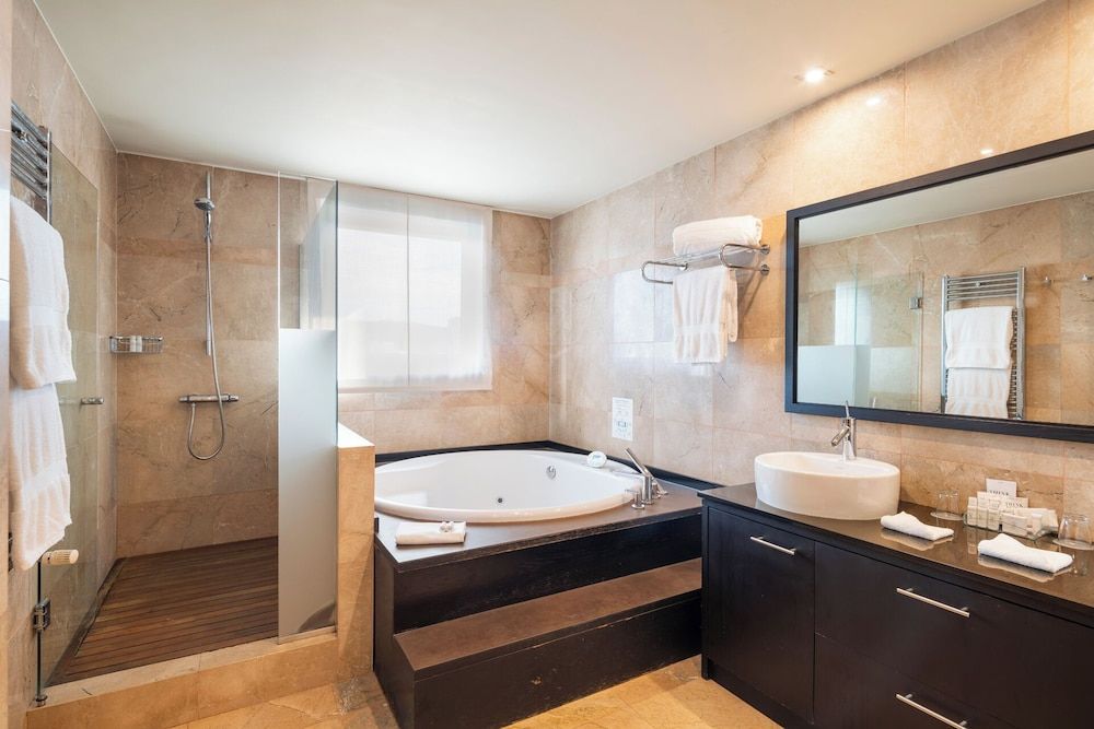 Hotel Attica21 Coruña Deluxe Room 8