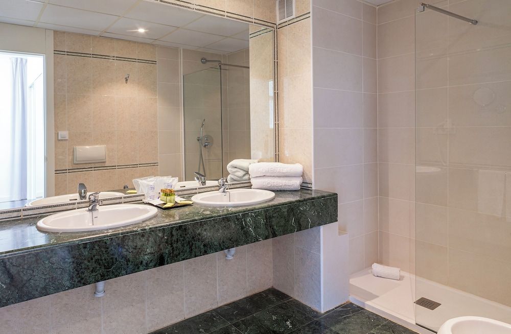 Hotel Alay Puerto Marina - Adults Only Recommended Junior Suite, Terrace, Sea View (3 Adults) 5