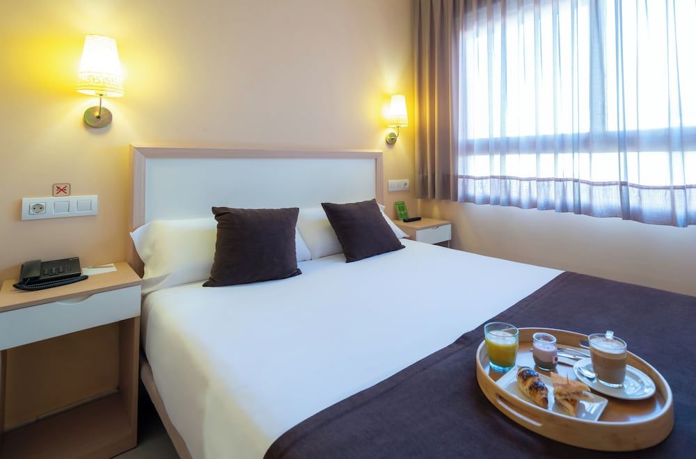 Hotel La City Mercado Double Room 11