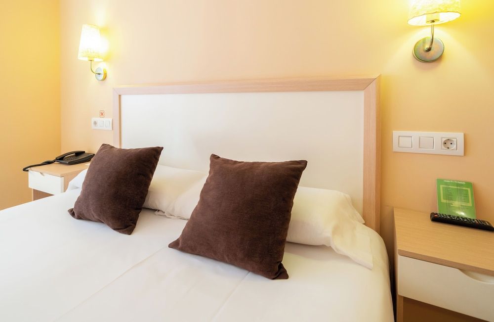 Hotel La City Mercado Double Room 7