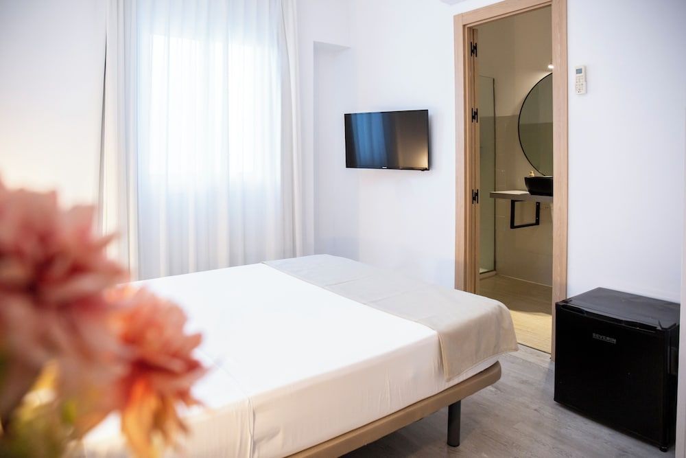 Hotel Casa Dalia Economy Double Room, 1 Bedroom 4