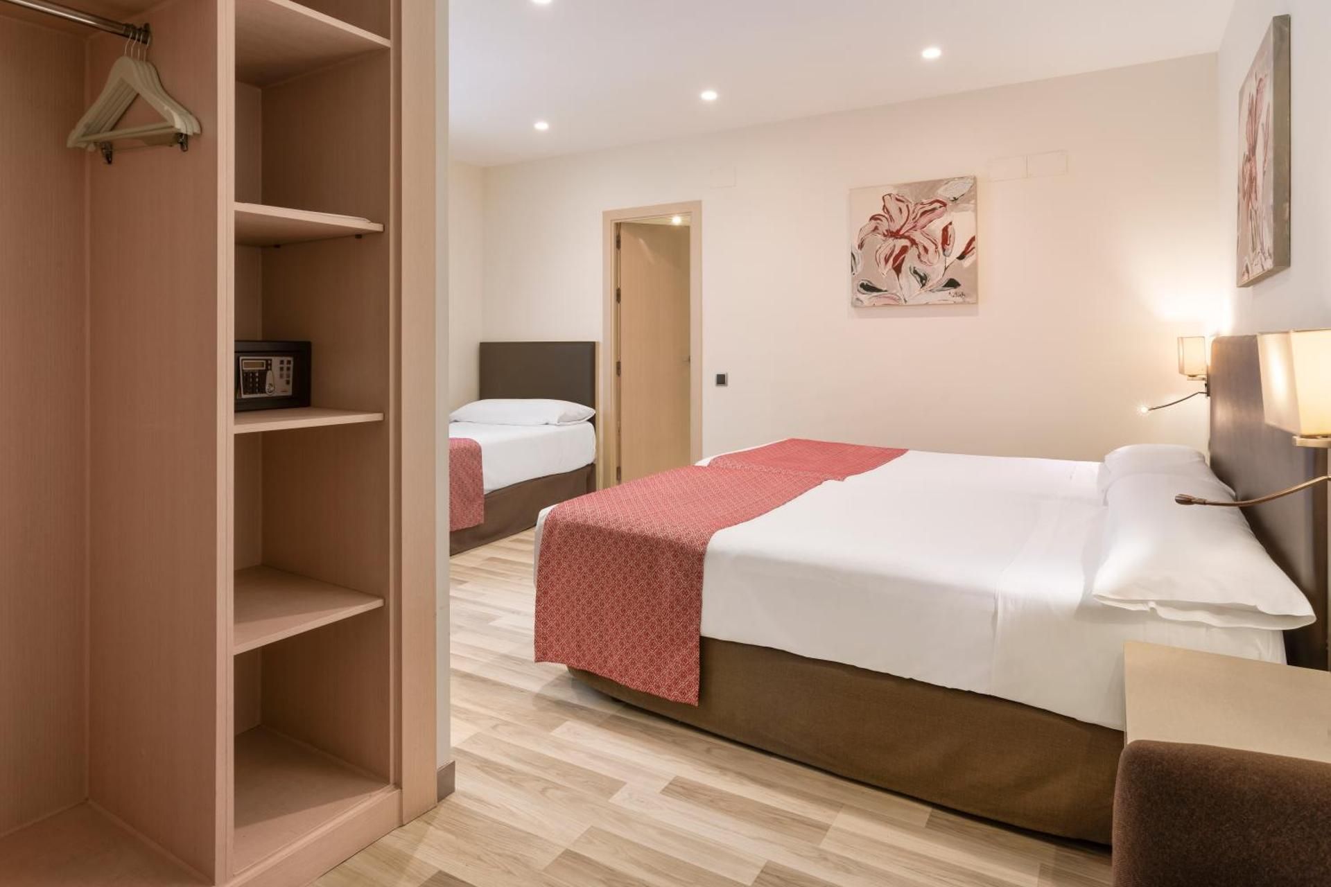 undefined Hotel Catalonia Hispalis 10