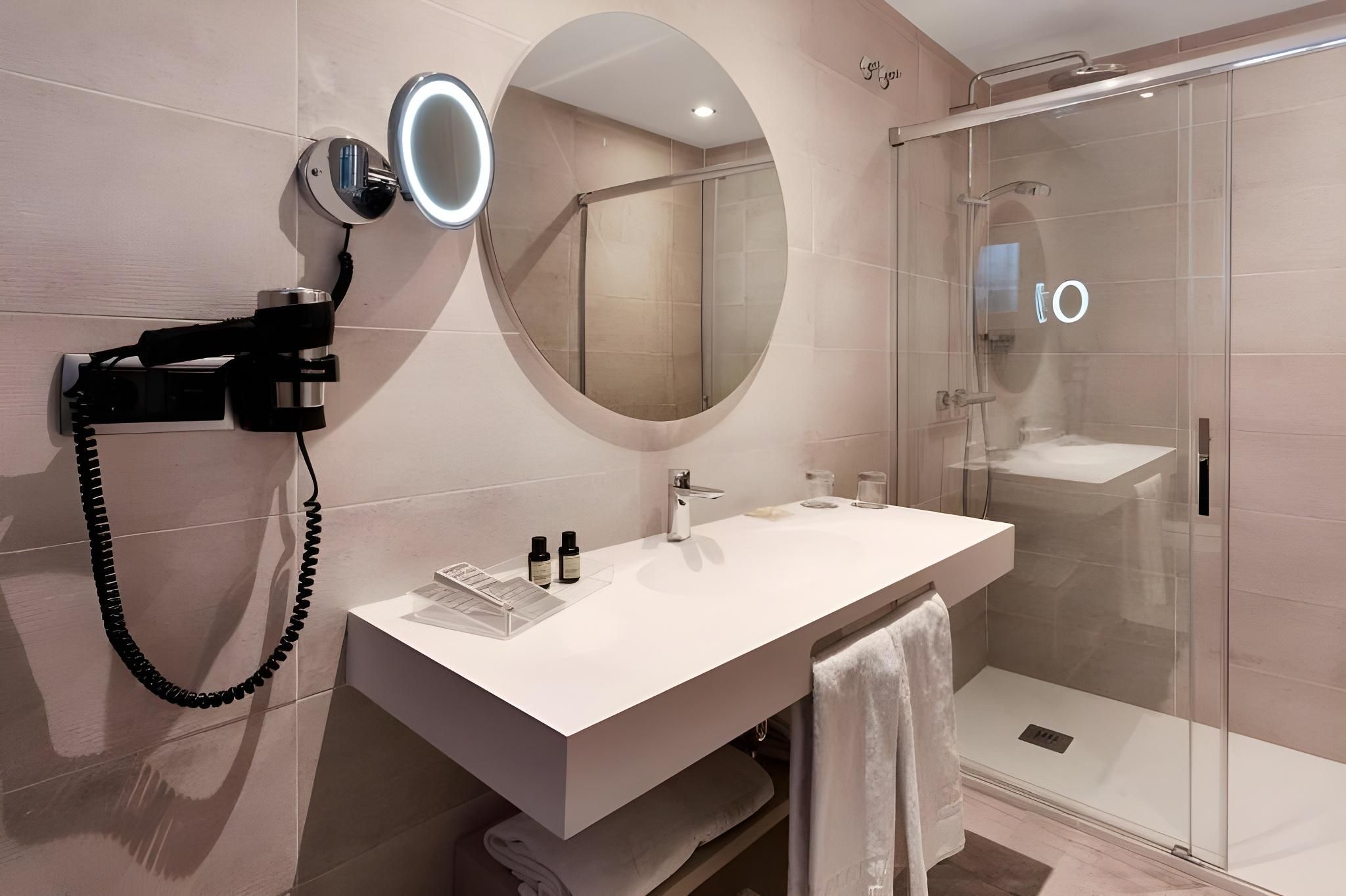 Double Room with Terrace - Single Use