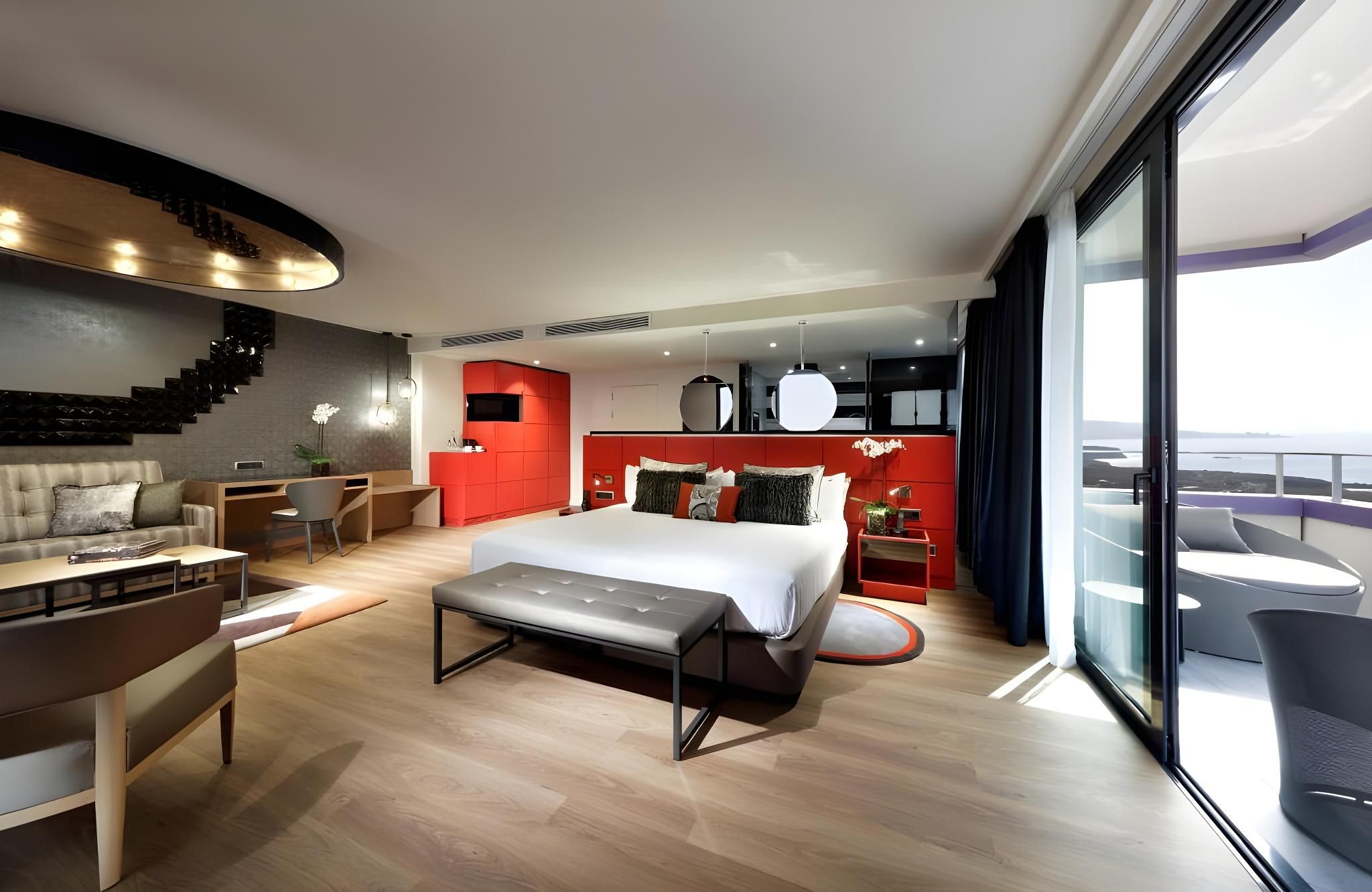 Gold Studio Suite for 2 Adults and 1 Child