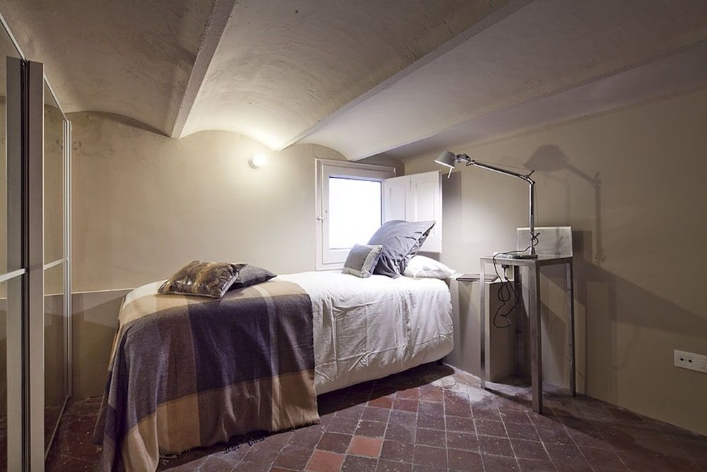 MSB Rambla Catalunya Center Family Apartment, 4 Bedrooms, Non Smoking, Bathtub 10