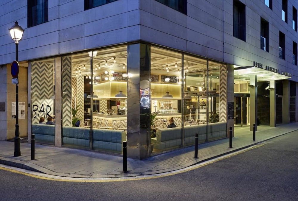 undefined Hotel Barcelona Catedral 4