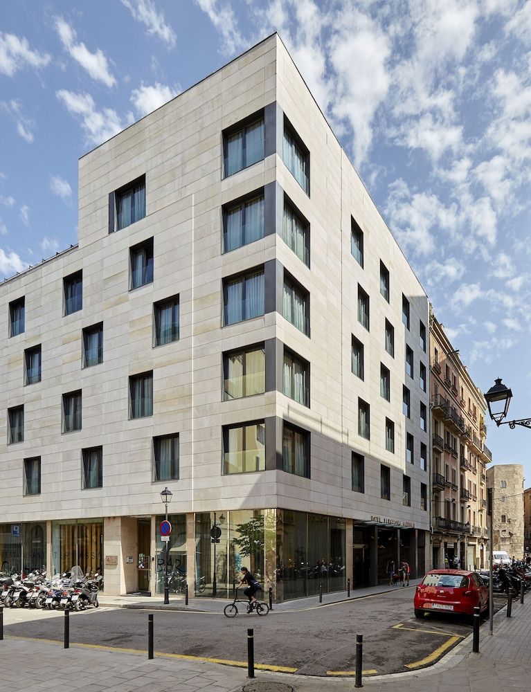 undefined Hotel Barcelona Catedral 3