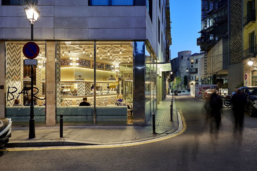 undefined Hotel Barcelona Catedral 2