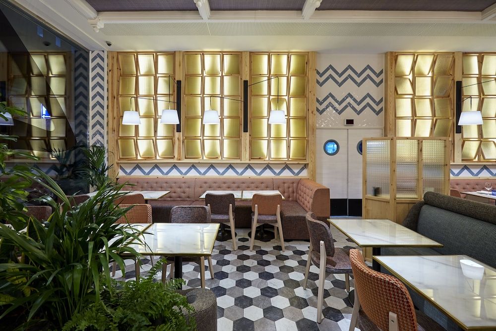 undefined Hotel Barcelona Catedral 7