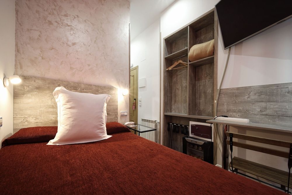 undefined Hostal Las Fuentes - Adults Only 3