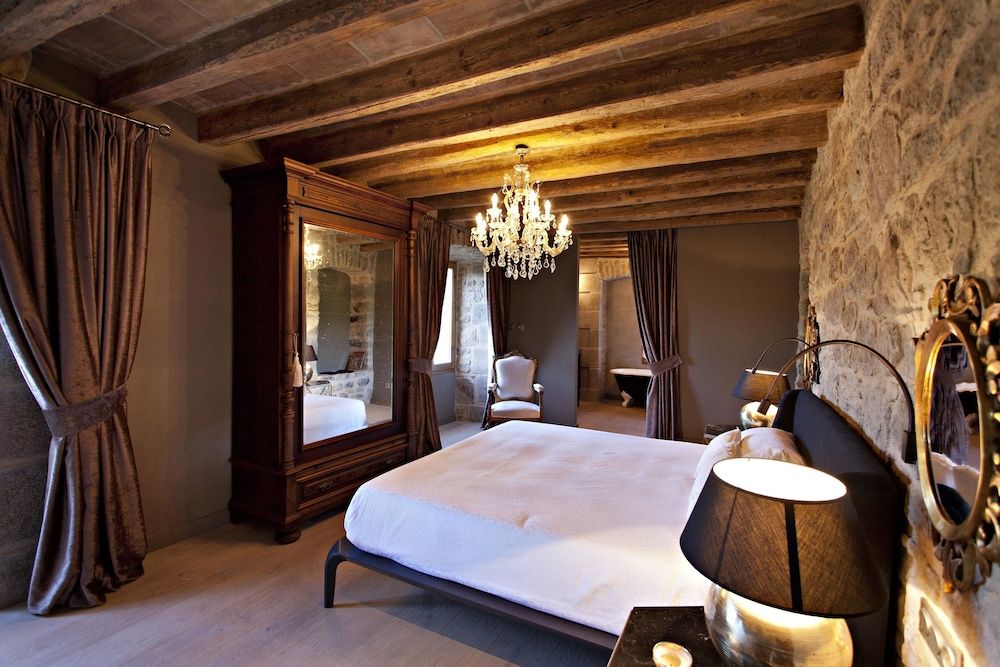 Hotel La Vella Farga Superior Double Room 9