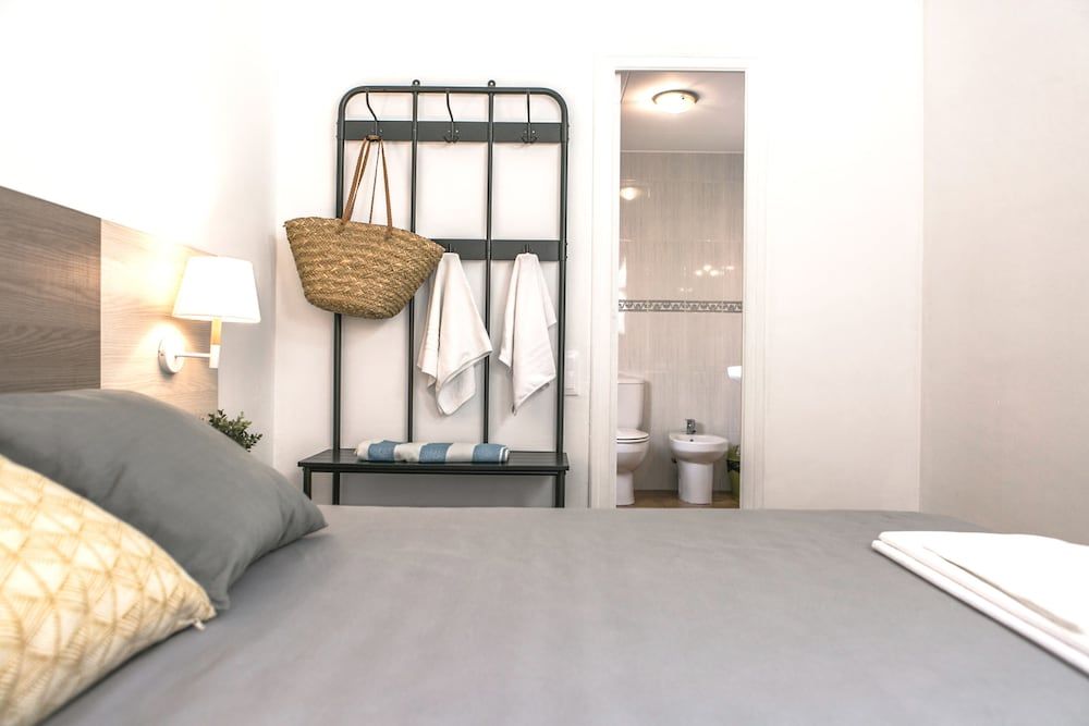 Apartment, 3 Bedrooms, Garden Area