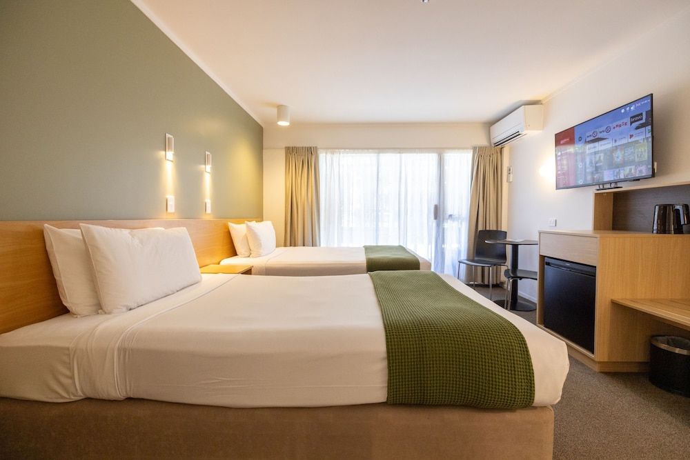 Auckland Rose Park Hotel Standard Twin Room (Ground Floor) 2