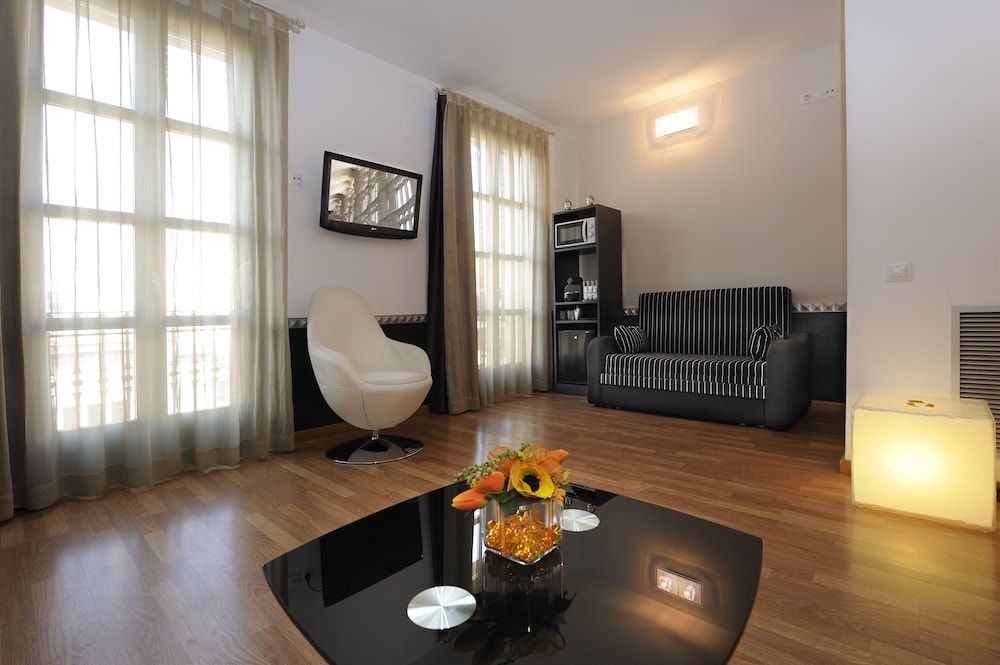 Boutique Hostemplo Sagrada Familia Junior Room 9