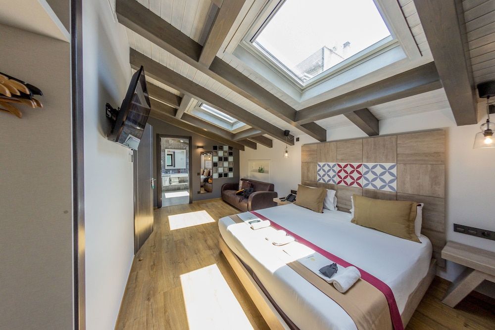 Deluxe Double Room, Hot Tub