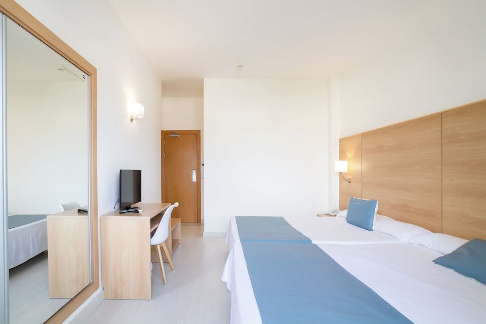 Standard Double Room, 1 Bedroom, Pool View