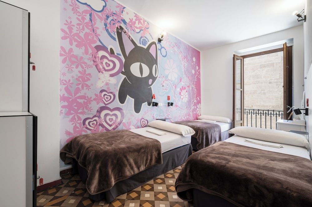 undefined Home Youth Hostel 8