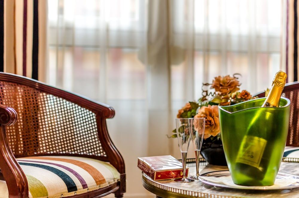 Hotel Regio Cadiz Double Room 6