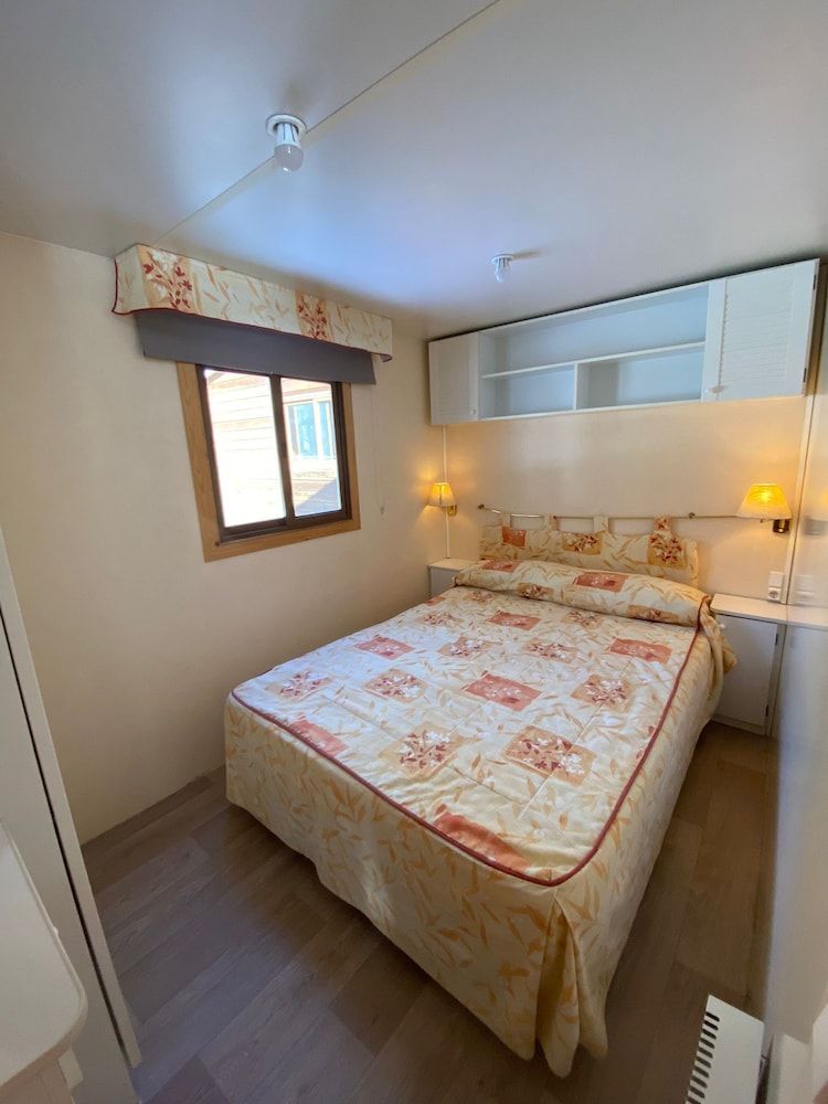 Mobile Home, 3 Bedrooms (5 pax)