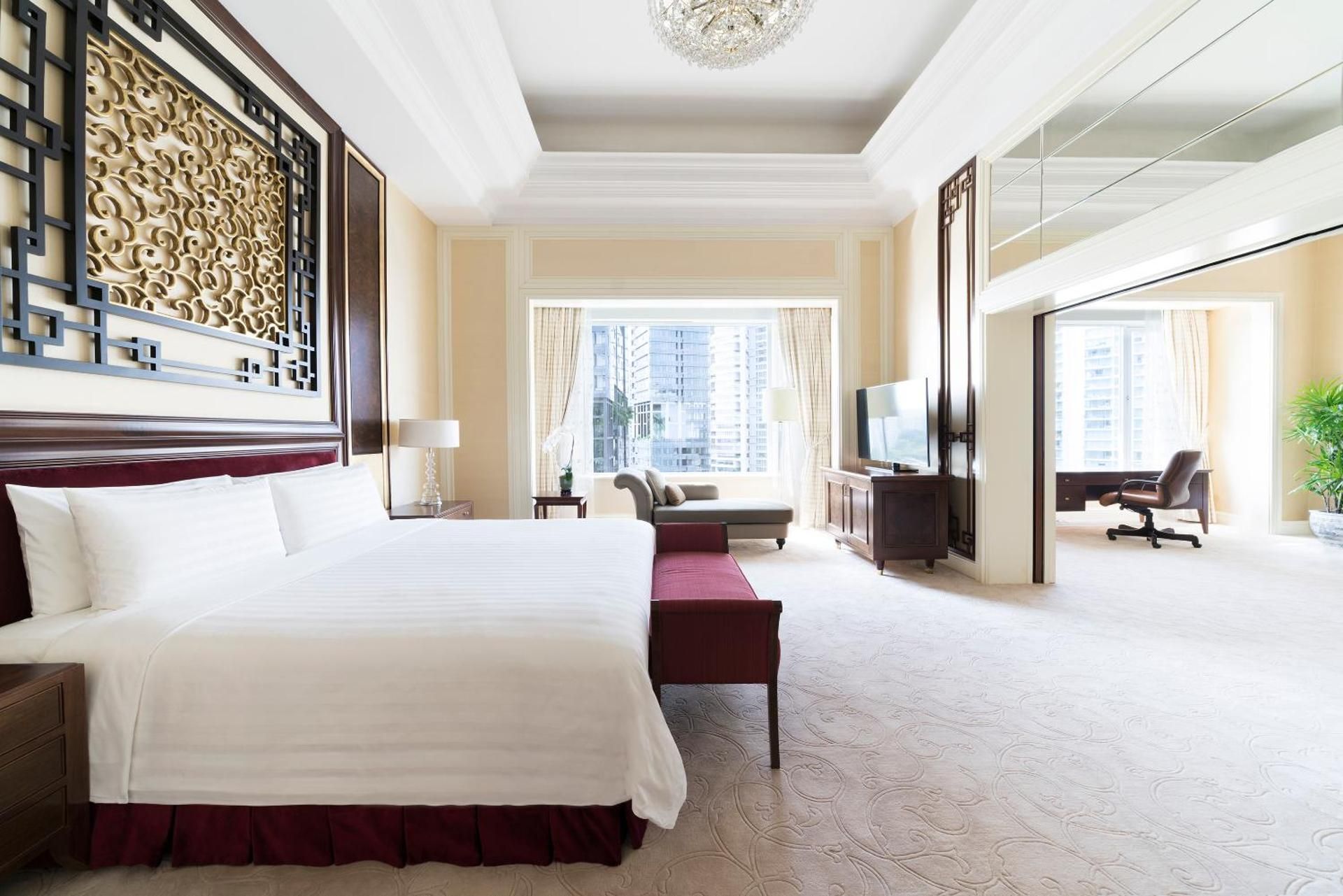 Valley Wing Shangri-La Suite