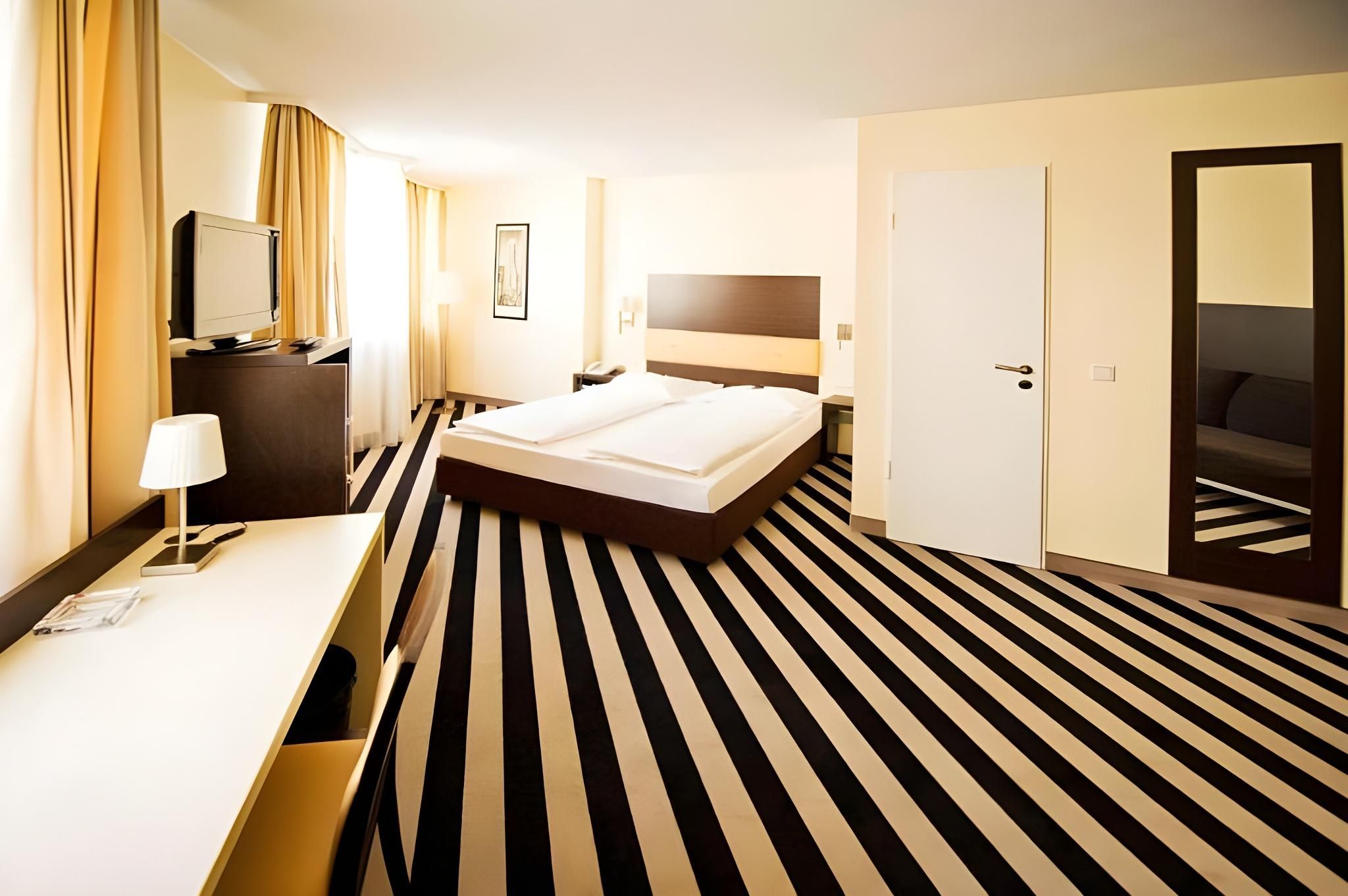 Small Double Room