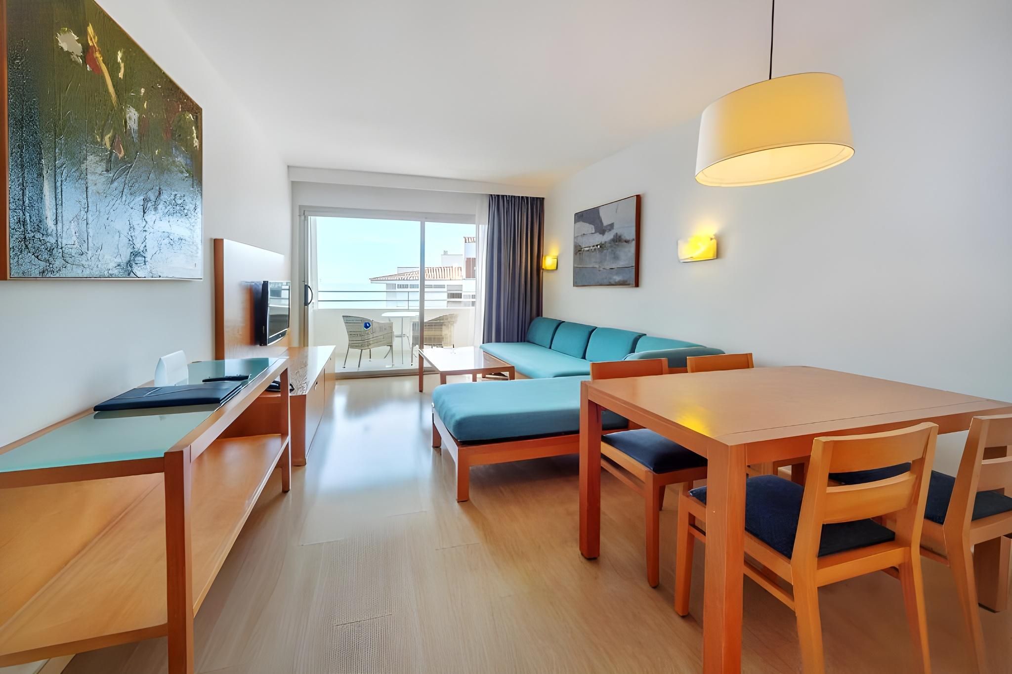 Apartment with Sea View