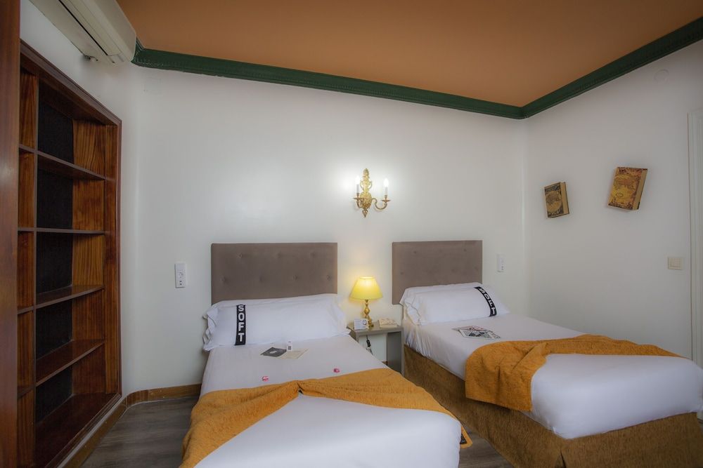 Casual del Teatro Madrid Hotel Twin Room 10