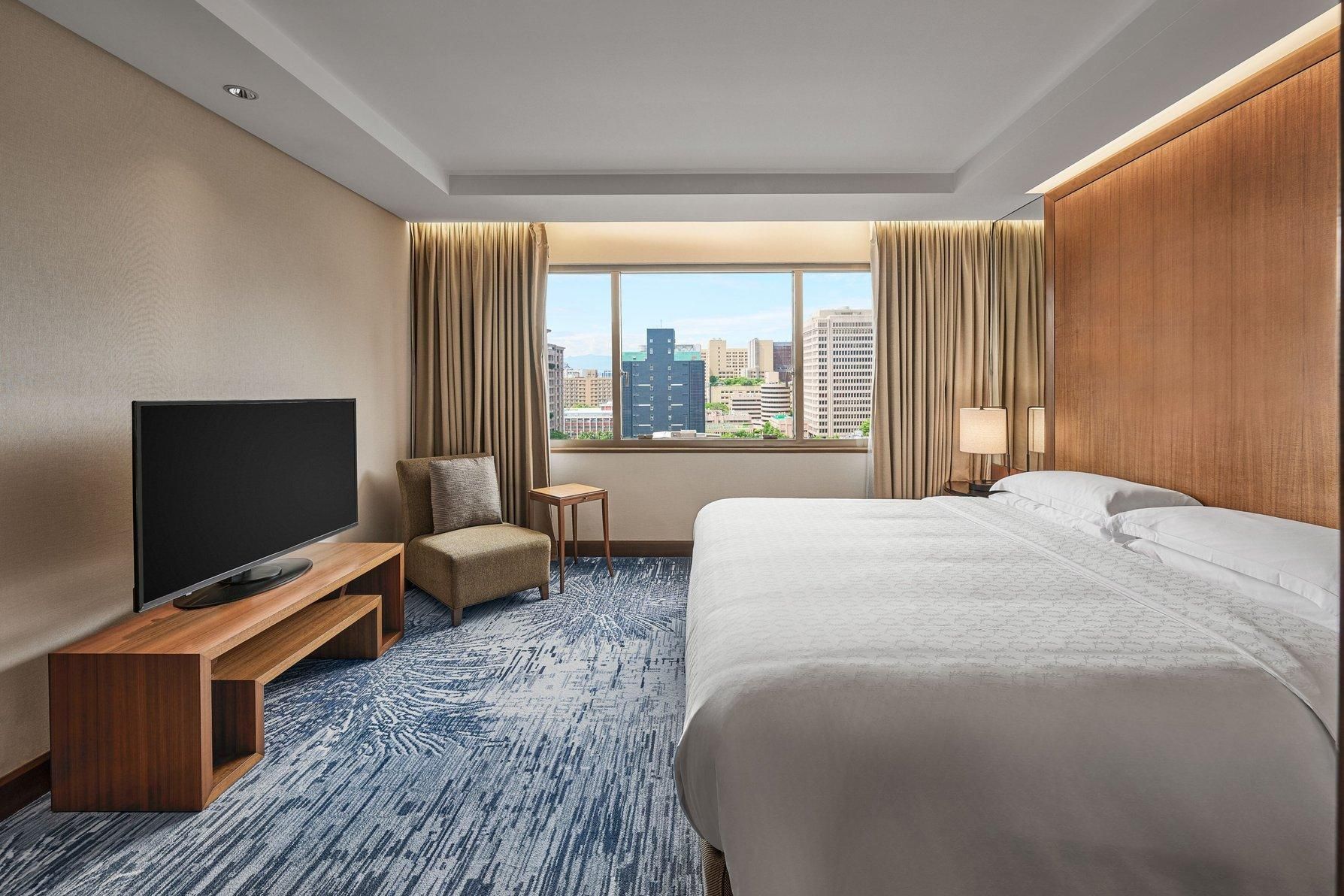 Diplomatic Suite King, 1 Bedroom Larger Suite, 1 King