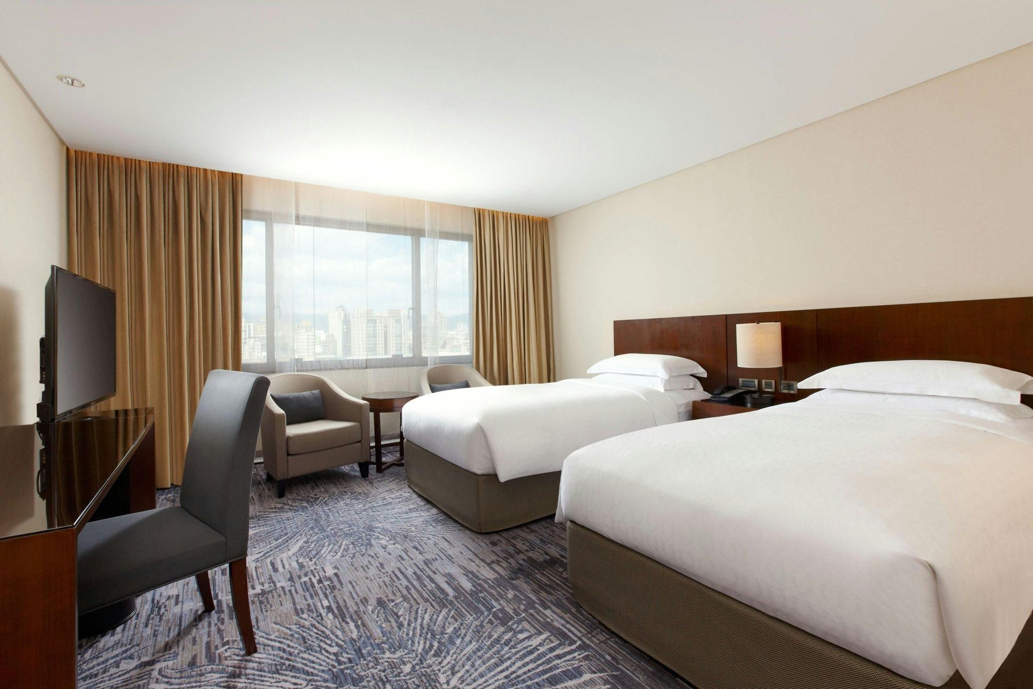 Deluxe Twin Room, Guest room, 2 Twin, City view
