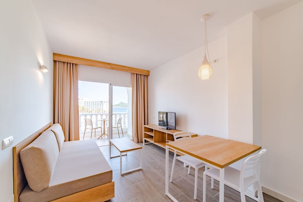 Apartment, 1 Bedroom, Balcony (2 adults)