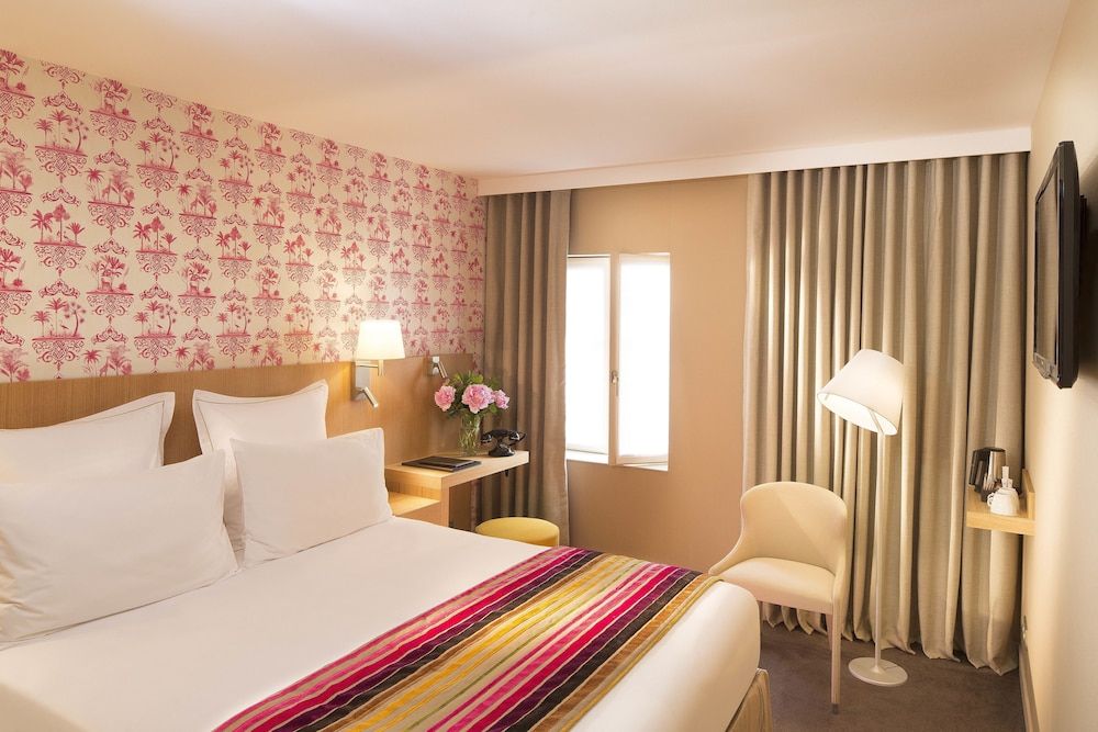 undefined Hotel Cordelia