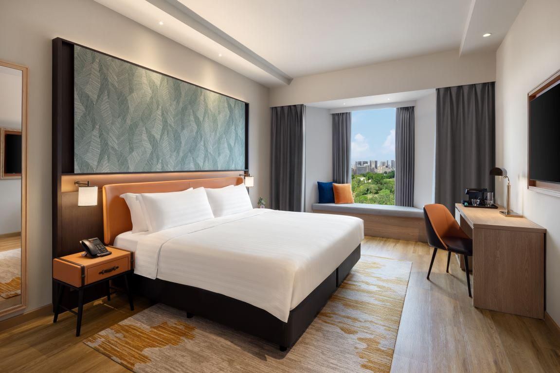 Superior King Room