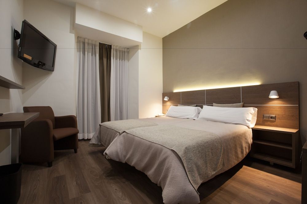 Hotel Don Paco Double Room Single Use 2