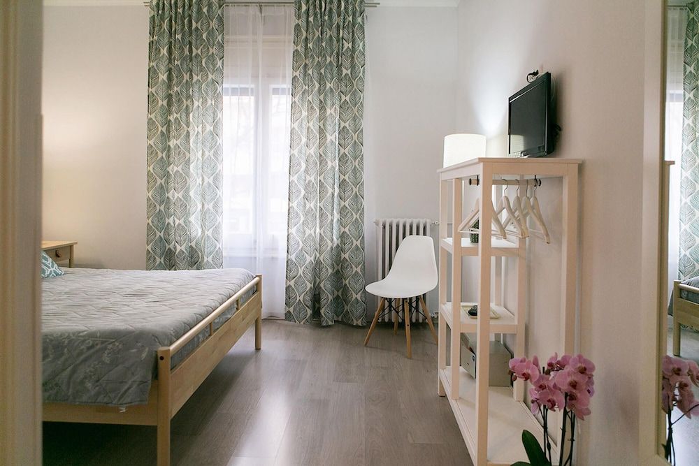 undefined Blanc Guesthouse 6